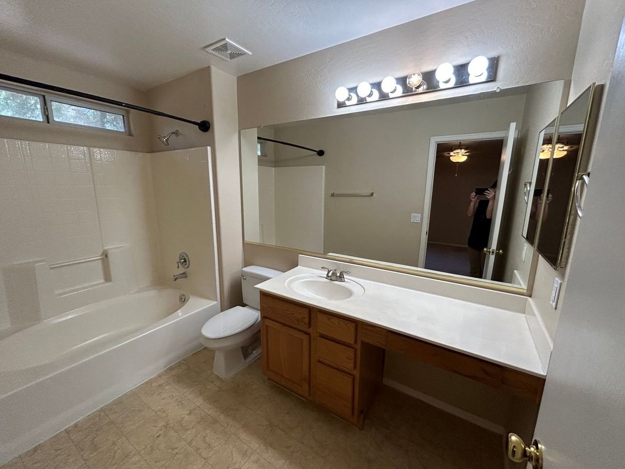 3897 E Shapinsay Dr - Photo 3 of 16