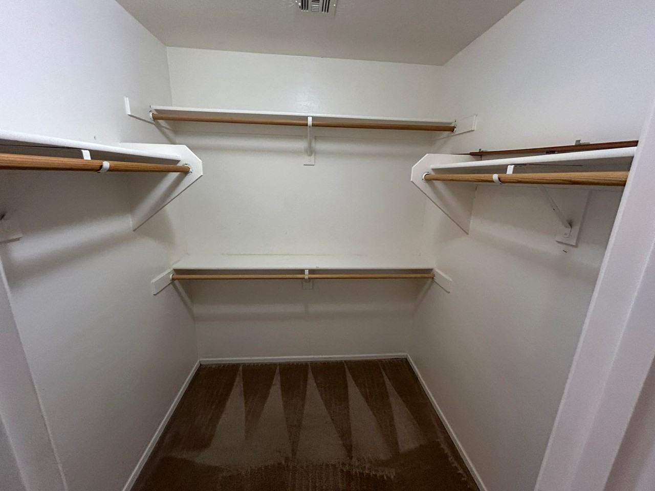 3897 E Shapinsay Dr - Photo 4 of 16