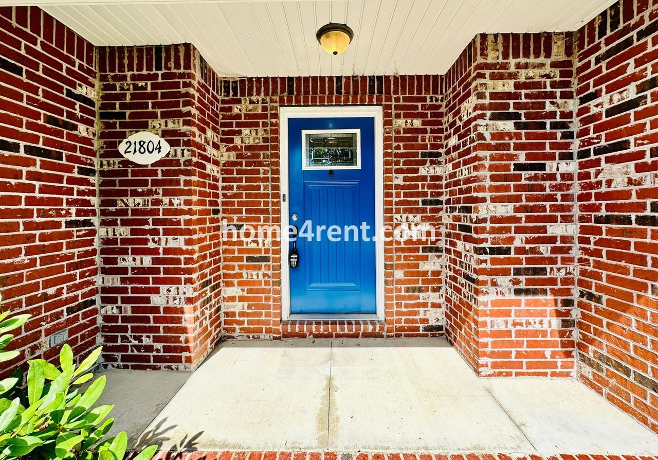 21804 Lombardo Ln - Photo 3 of 50