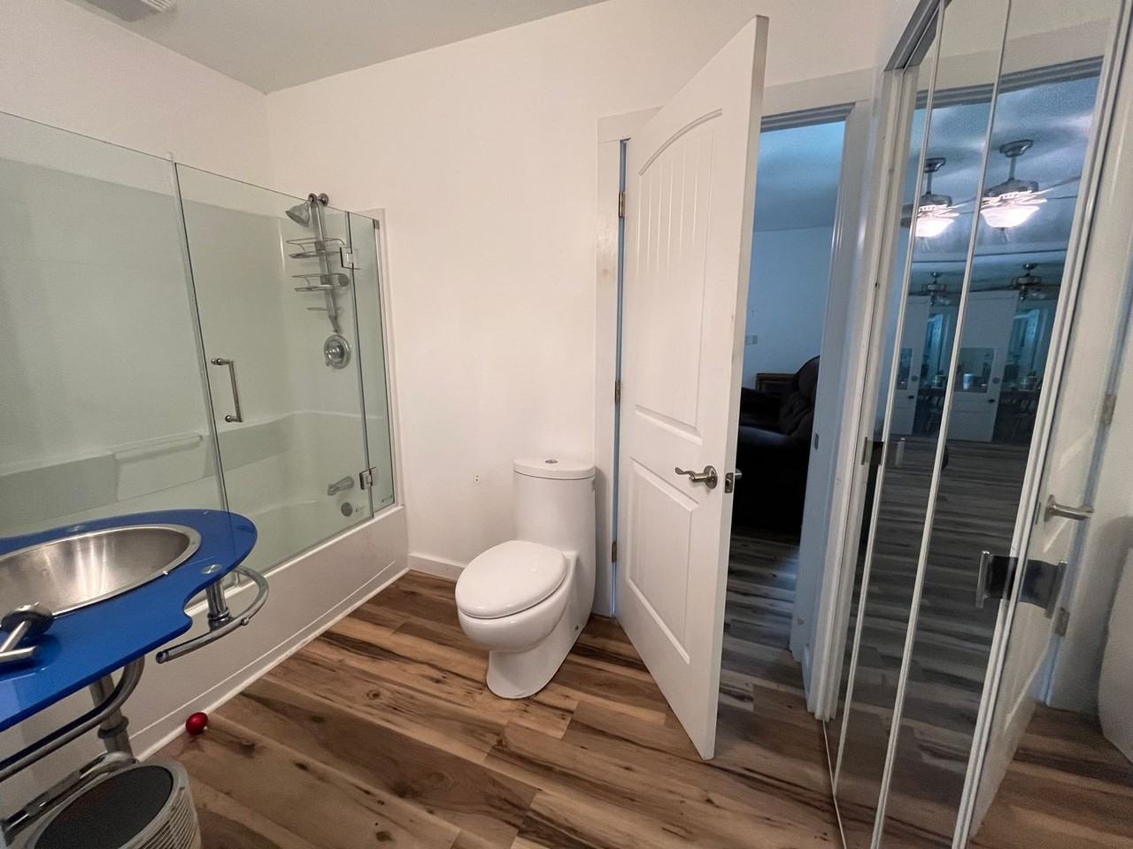 1013 Helvenston St Se - Photo 3 of 12