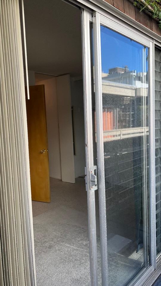 2225 Pine - Photo 3 of 12