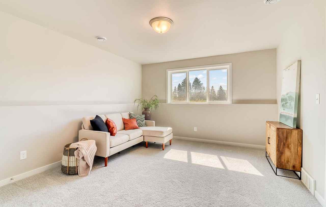 6754 72nd Ave S - Photo 7 of 48