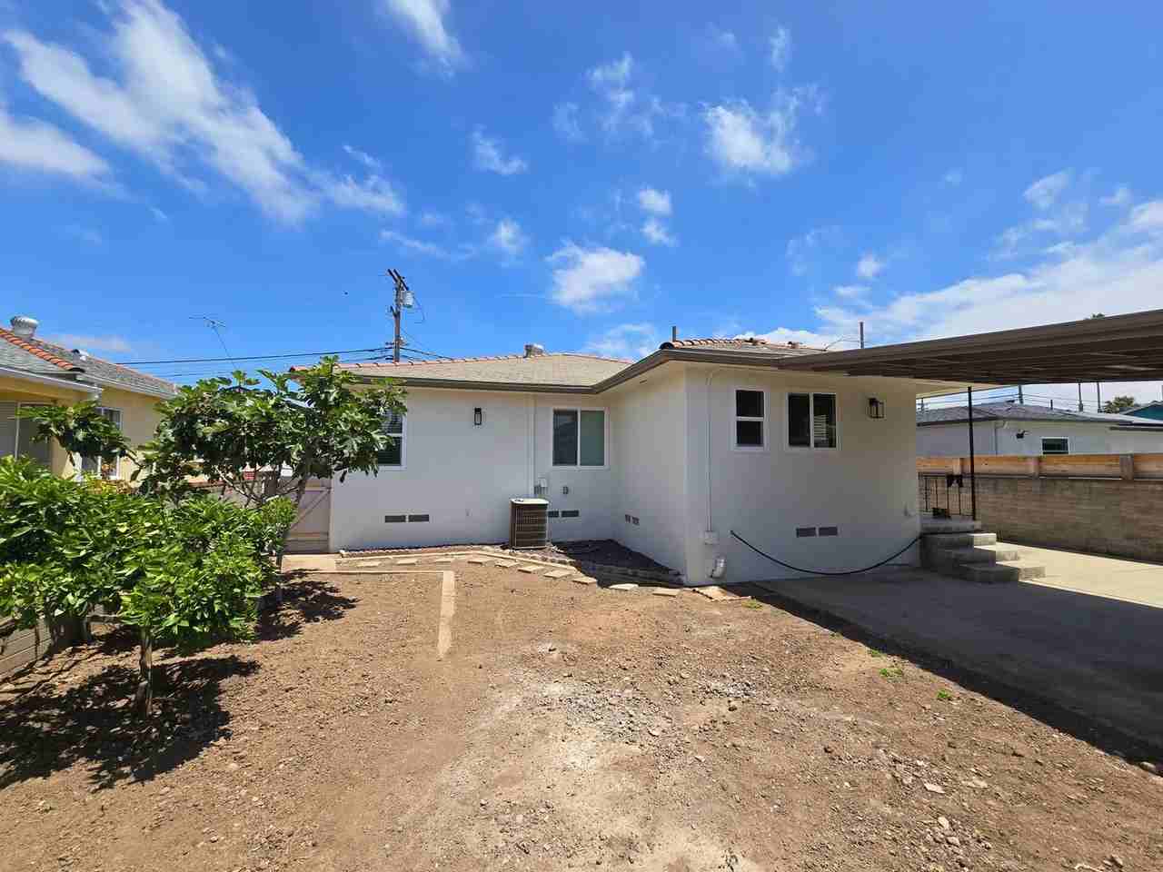6263 Stewart St - Photo 6 of 19