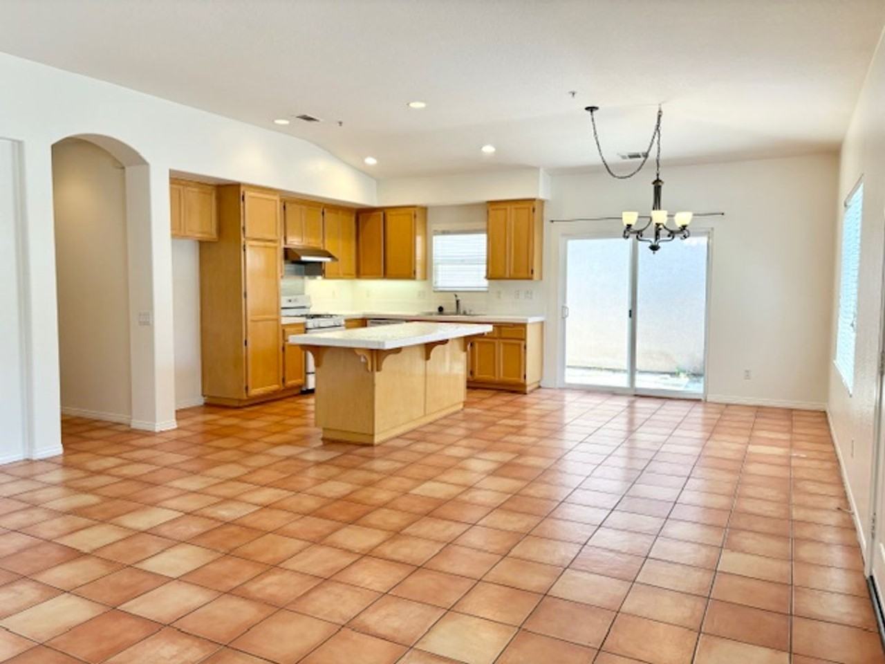 1024 Jonquill Ave - Photo 2 of 26