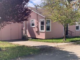 634 Ne Faculty Row - Photo 1 of 1