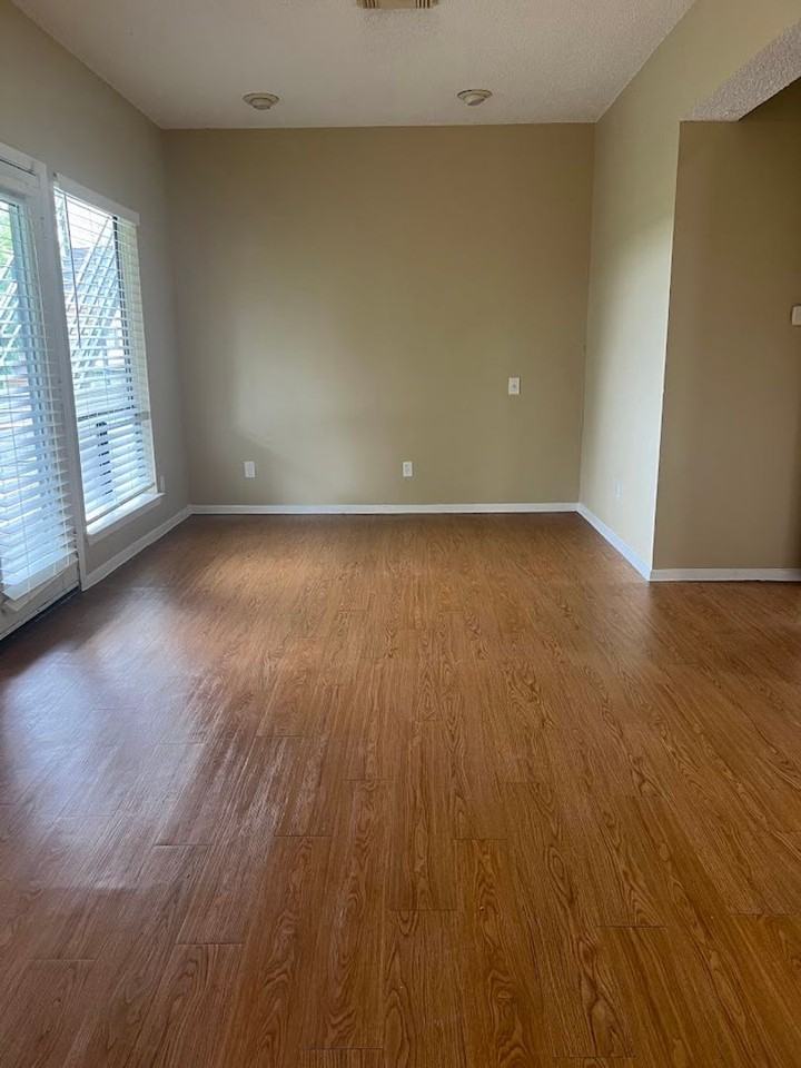 2612 San Pedro Street - Photo 4 of 18