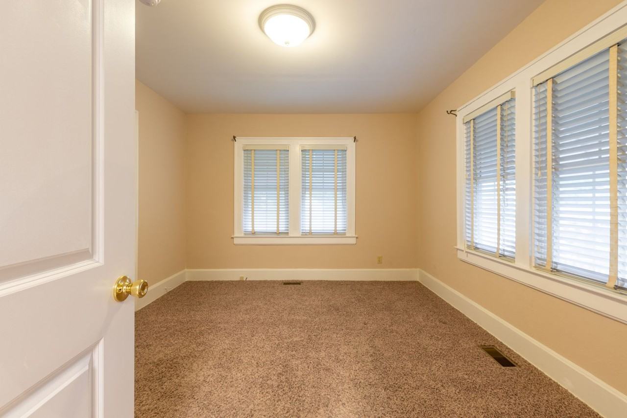 217 S Pickwick Ave - Photo 7 of 17