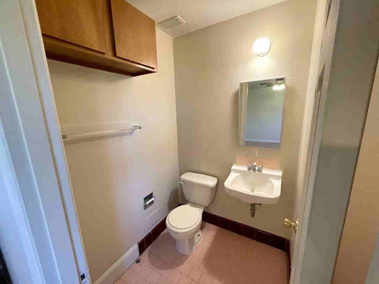 6939 Ne Grand Ave #27 - Photo 7 of 9