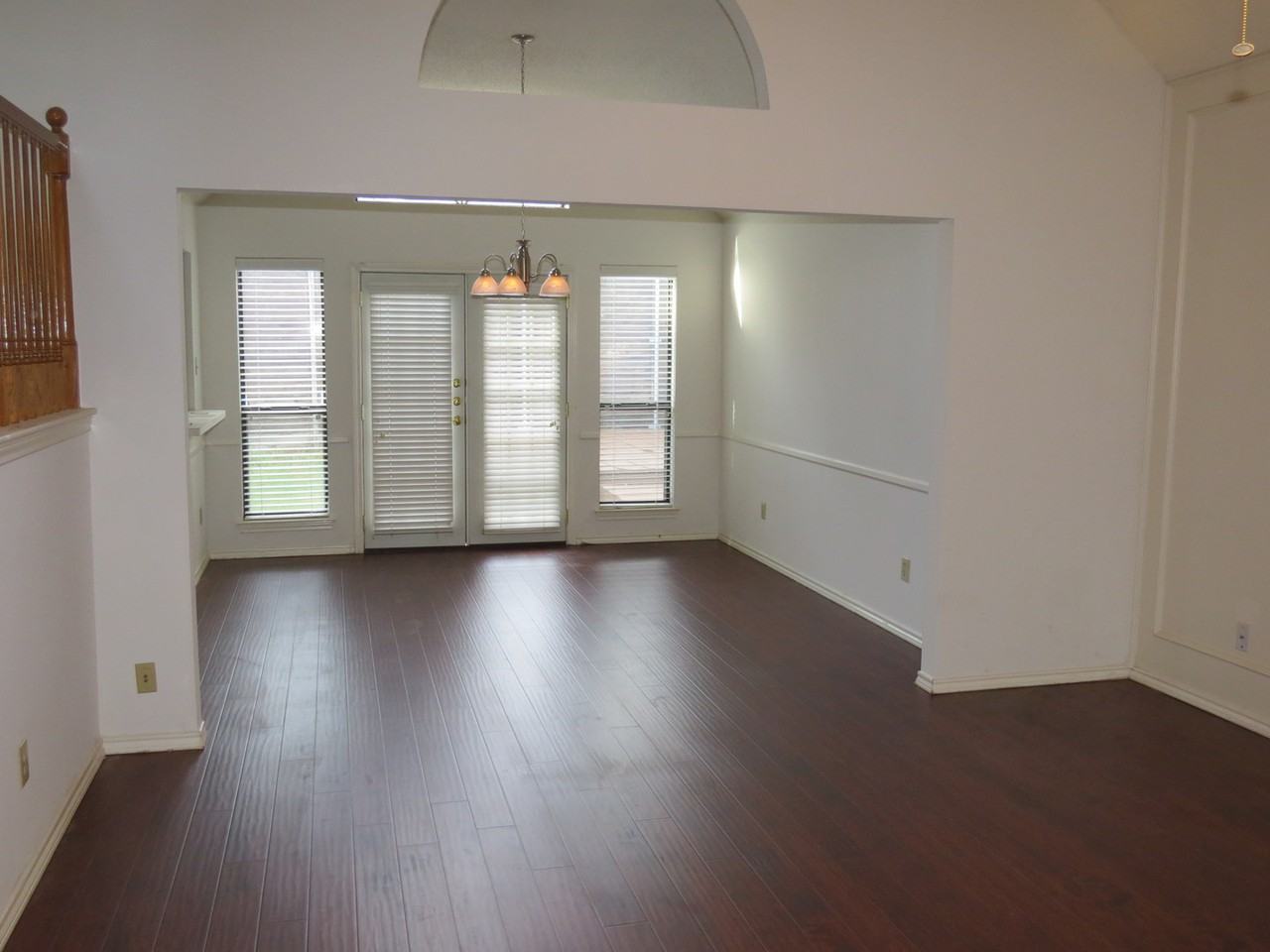 6027 Bent Creek Trl - Photo 6 of 13