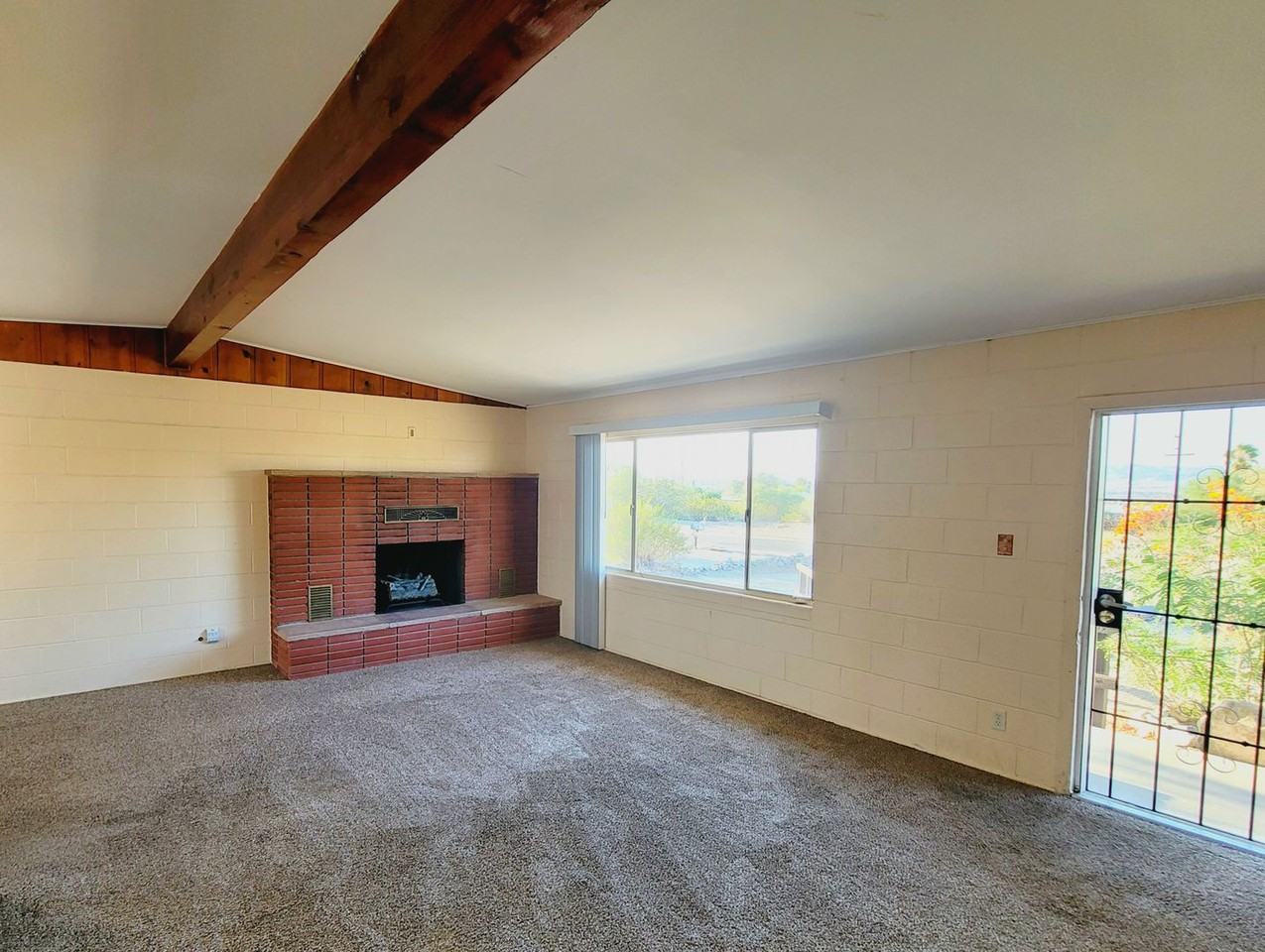 74925 Baseline Rd - Photo 4 of 10