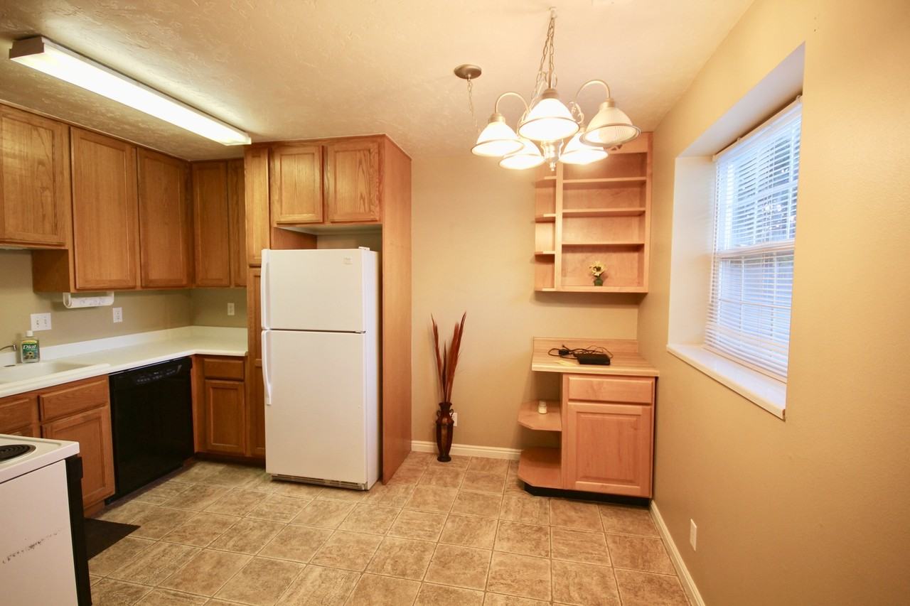 343 W 300 N #5 - Photo 6 of 15