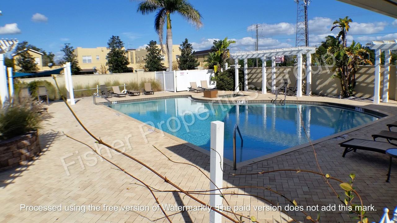 4533 Bay Spring Ct - Photo 3 of 22