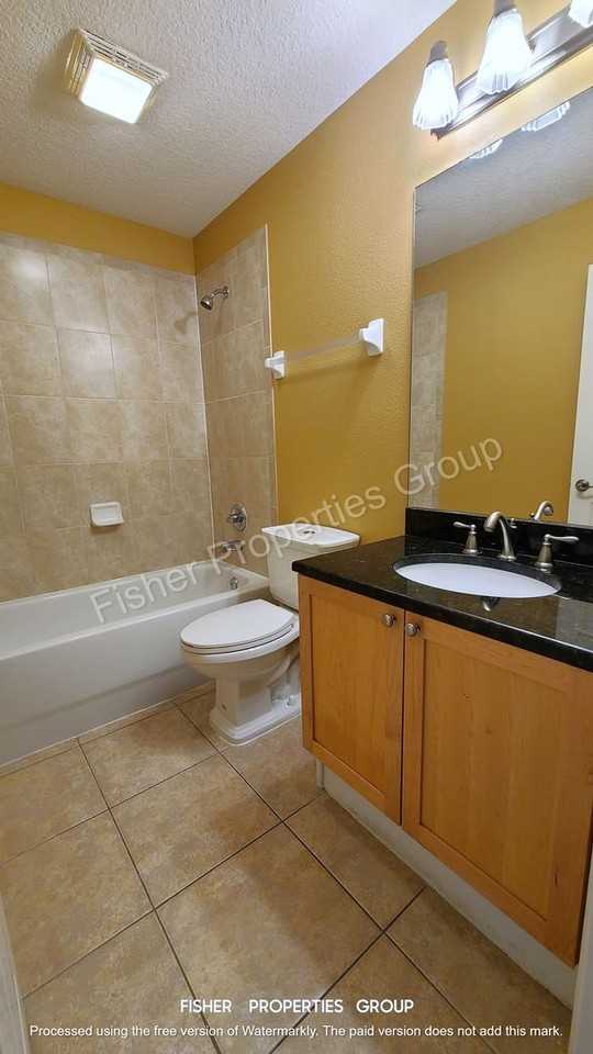 4533 Bay Spring Ct - Photo 6 of 22