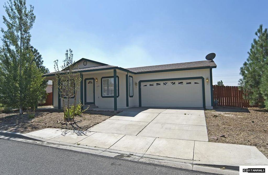 17744 Georgetown Dr - Photo 2 of 15