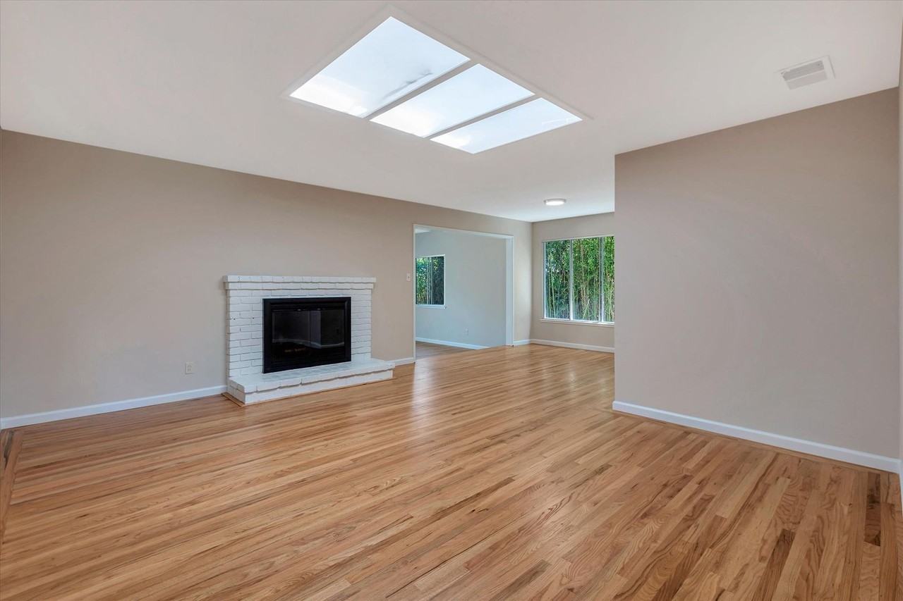 507 Drucilla Drive - Photo 2 of 36