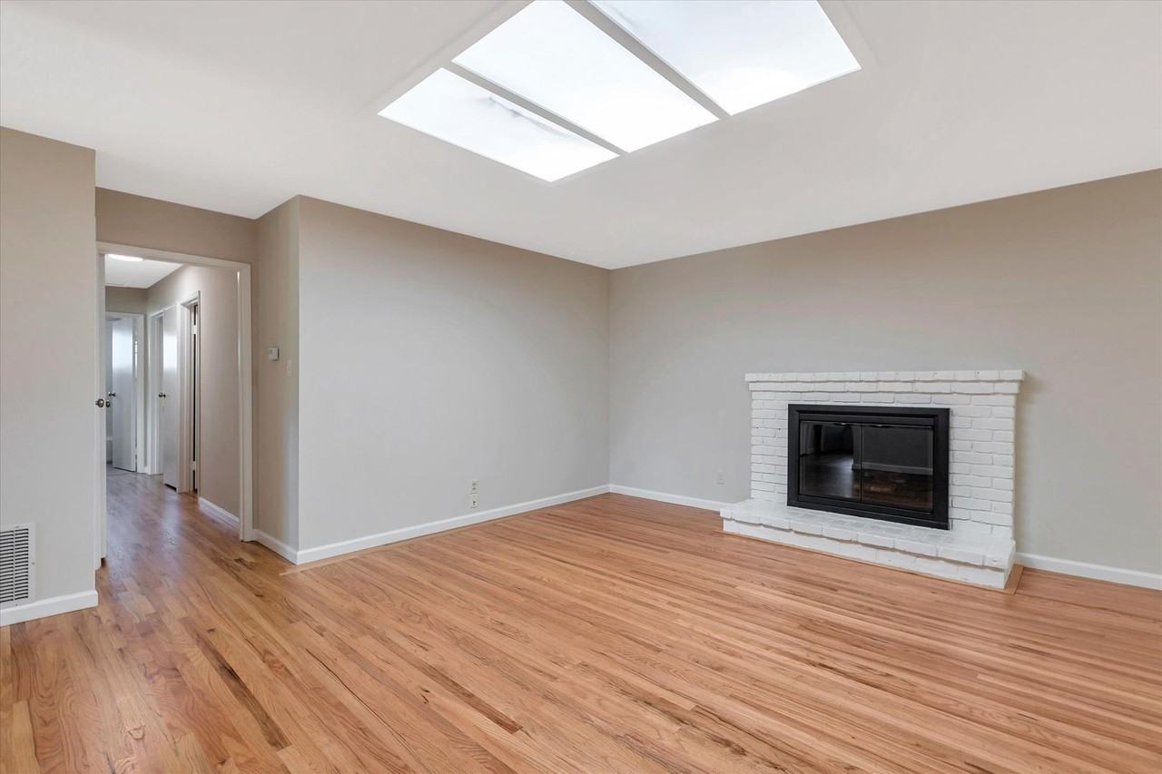 507 Drucilla Drive - Photo 3 of 36