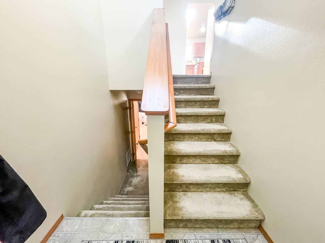 17332 74th Dr Ne - Photo 2 of 20