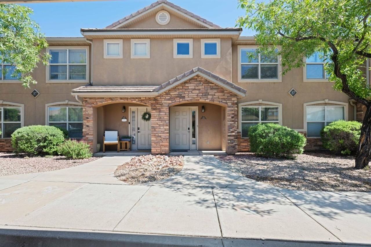 3155 S Hidden Valley Dr #288