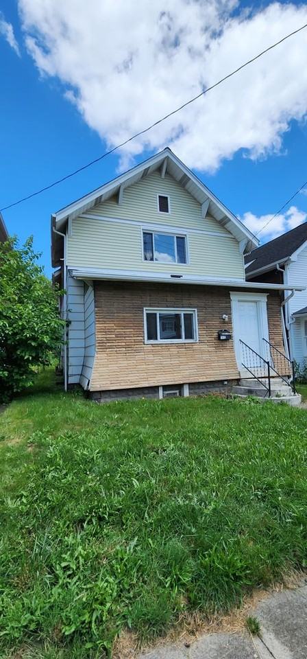 1512 Kenneth Ave - Photo 2 of 13