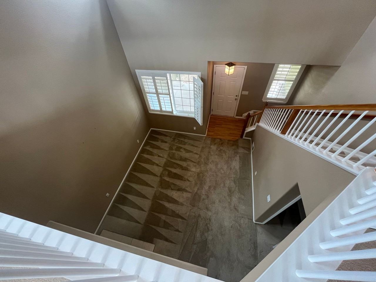 3717 Castle Peak Ave - Photo 5 of 32