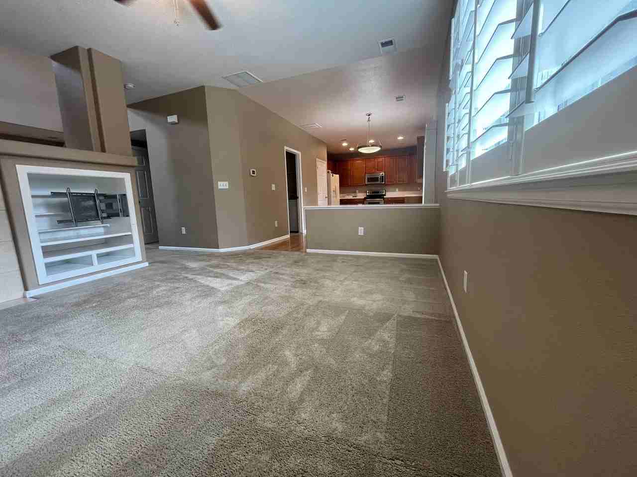 3717 Castle Peak Ave - Photo 6 of 32