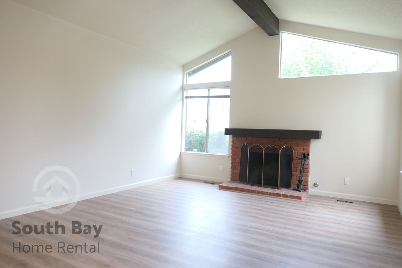 12227 Toluca Dr - Photo 5 of 21