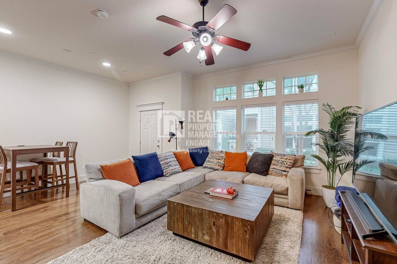 1600 Abrams Rd #39 - Photo 5 of 34