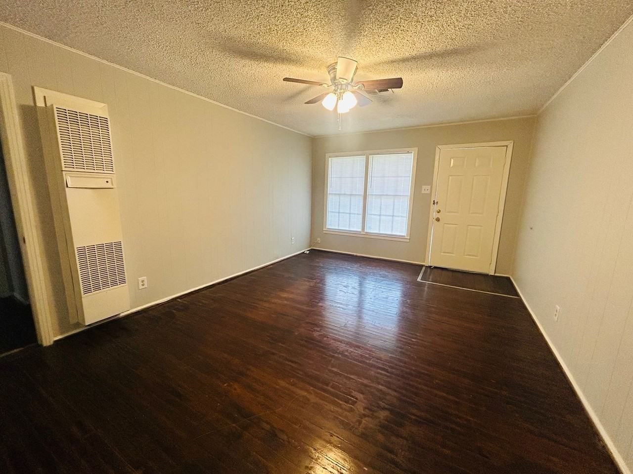 3816 Cumberland Ave - Photo 7 of 8