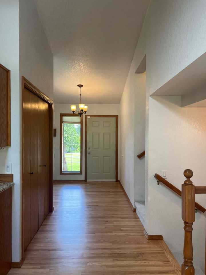 2304 Lake Dr - Photo 3 of 50