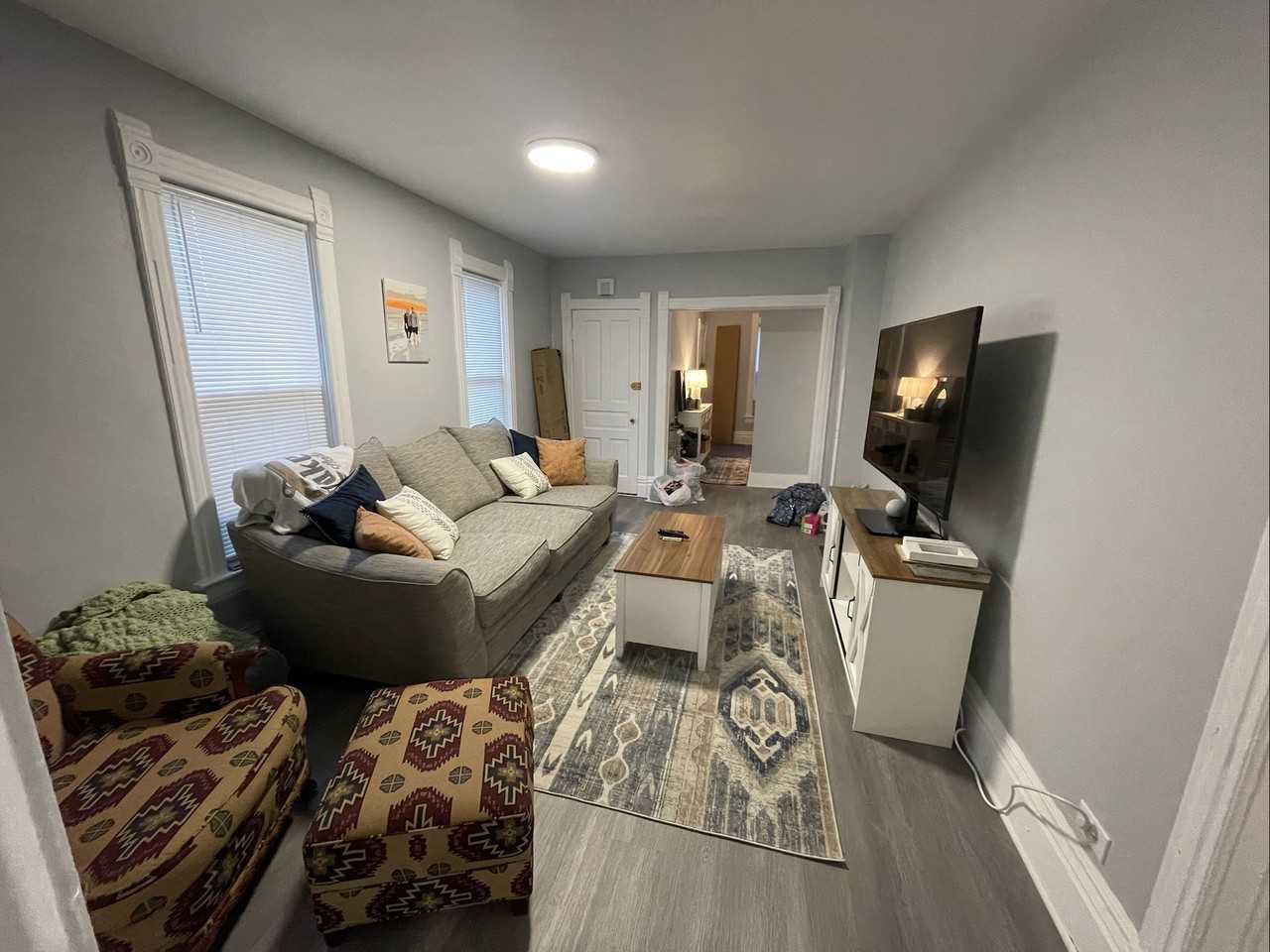 421 Washington St #1 - Photo 2 of 5