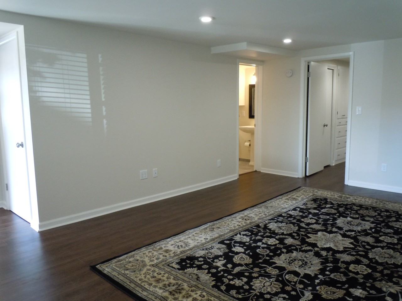 845 S Cowley St #3 - Photo 3 of 10