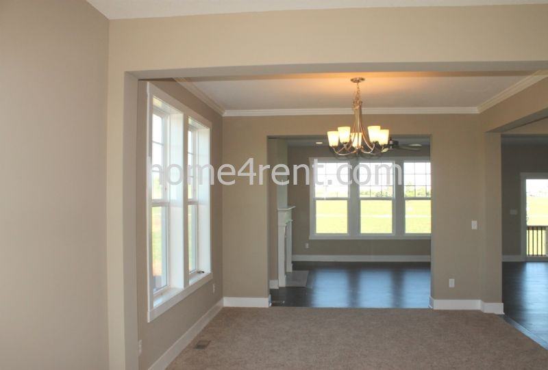 1424 Southwest Cornwall Road - Photo 3 of 24