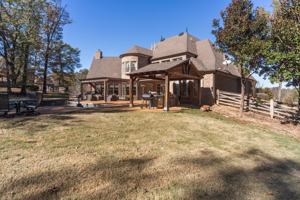 featured image of 375 Westbury Ln #NA
