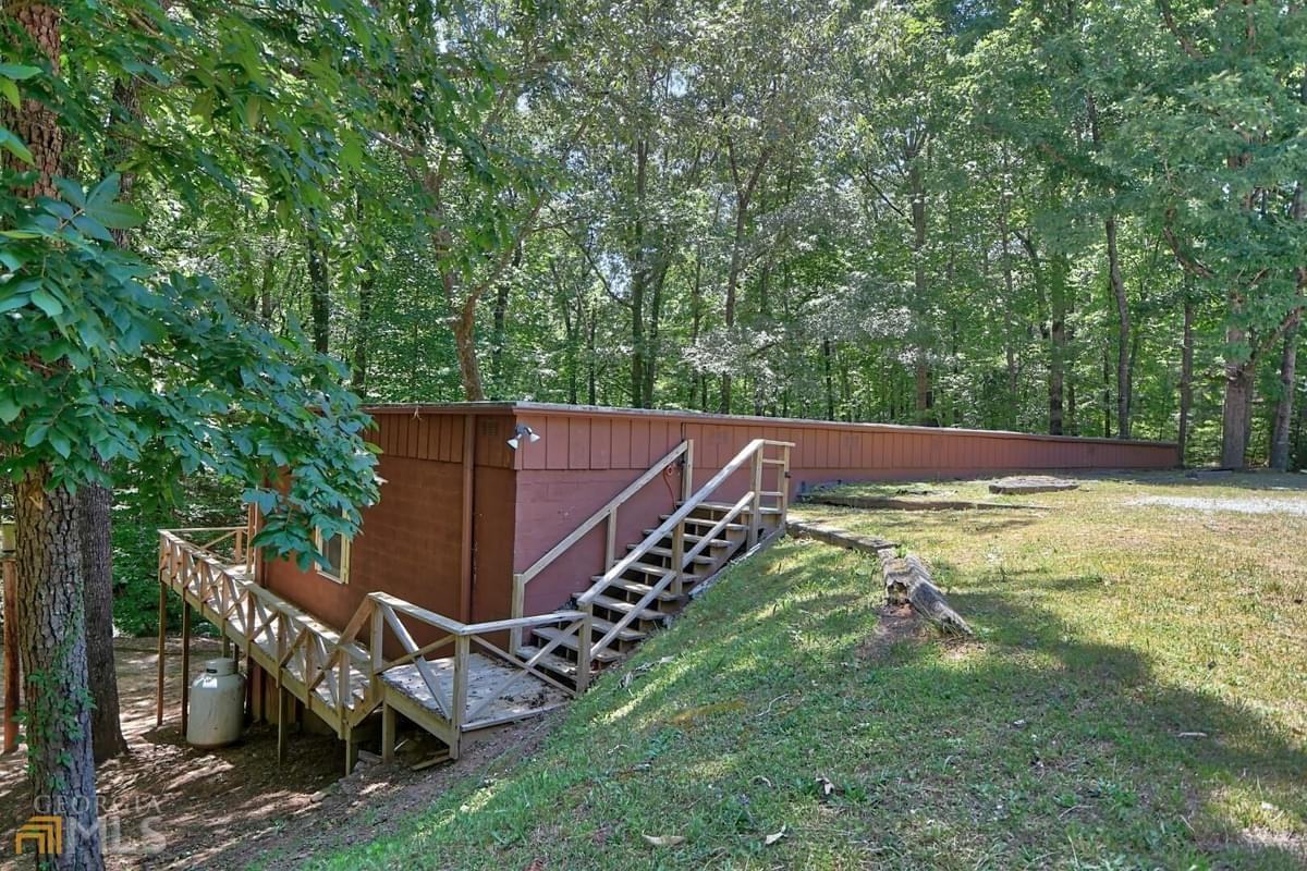 672 E Wolf Creek Rd #2 - Photo 3 of 15