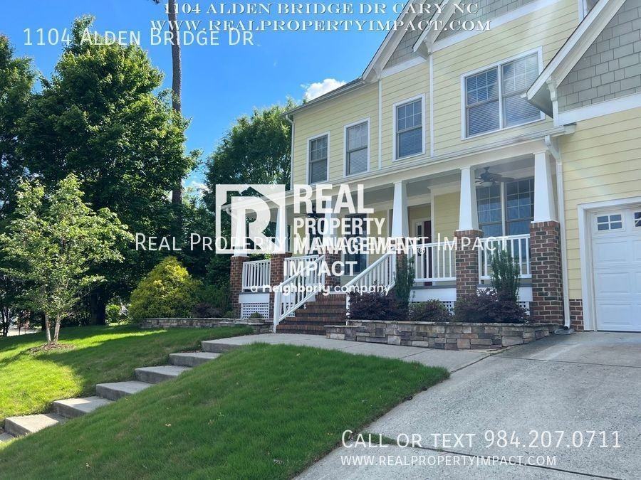 1104 Alden Bridge Dr - Photo 5 of 34