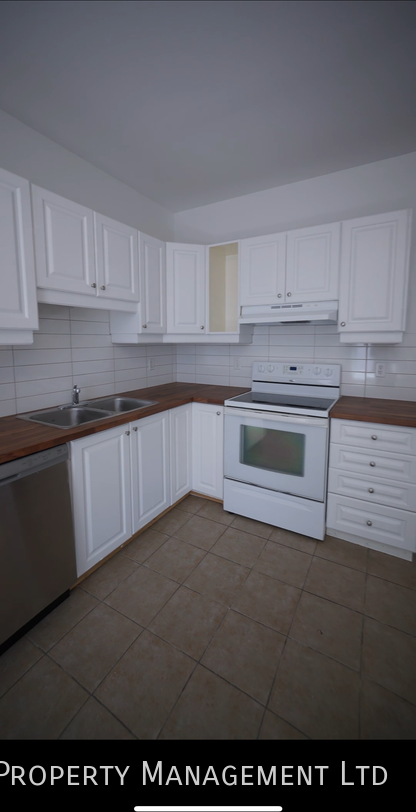 264 Coleman St - Photo 2 of 6