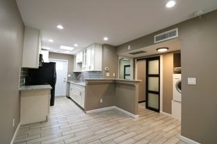 101 North Oak Street, Unit #D - Photo 1 of 1