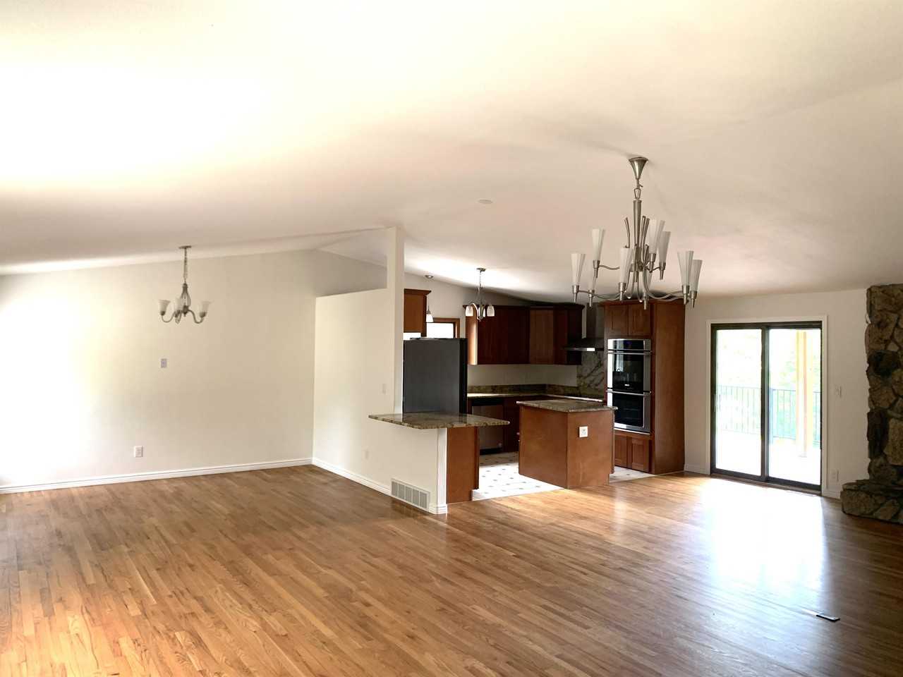 1844 Mt Zion Dr - Photo 3 of 18