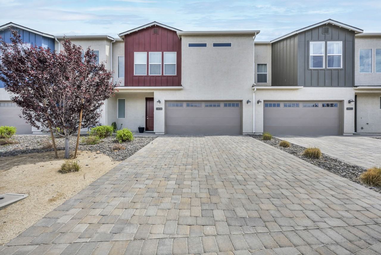 1028 Big Rock Loop #1 - Photo 2 of 50