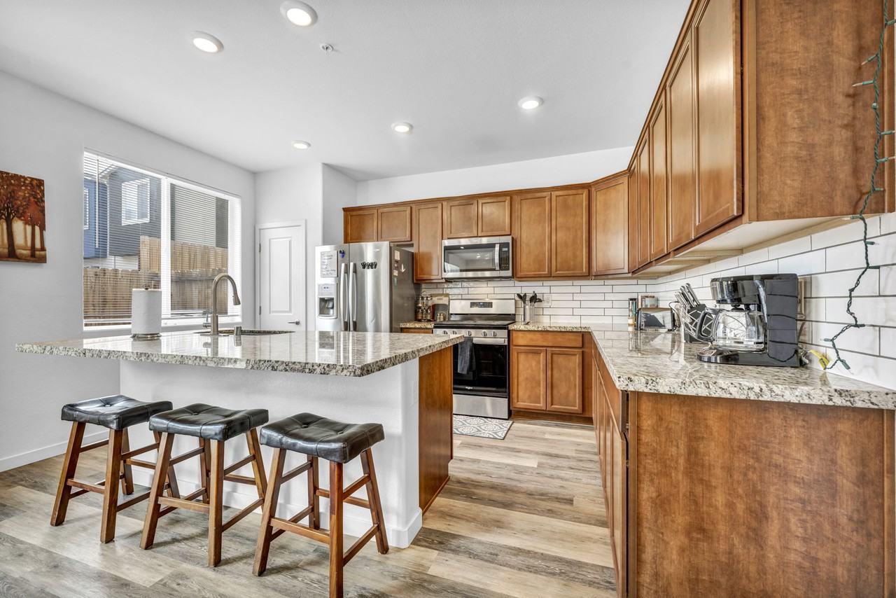 1028 Big Rock Loop #1 - Photo 3 of 50