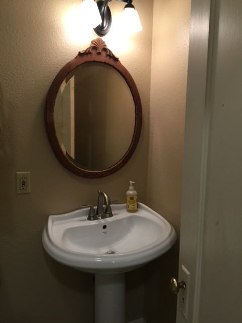 406 S Washington St #1 - Photo 3 of 9