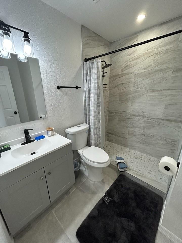 Oconee Street - Photo 6 of 18