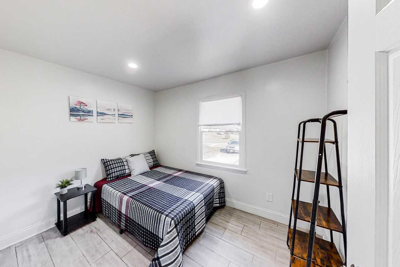 Boca Grande Blvd - Photo 2 of 11