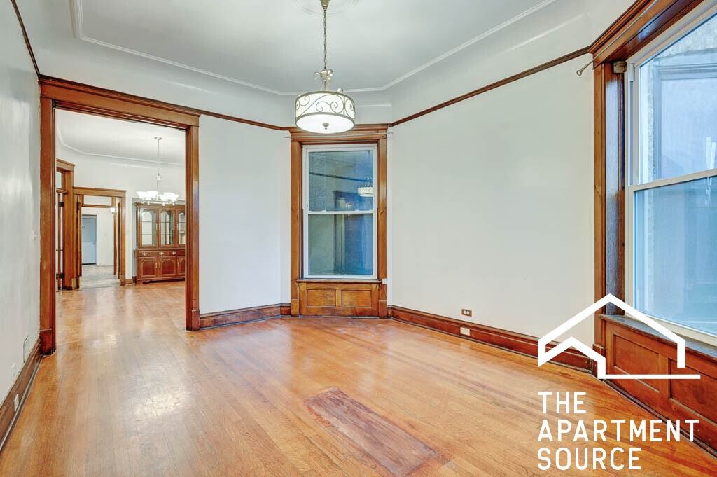 4736 S Prairie Ave #2 - Photo 6 of 17