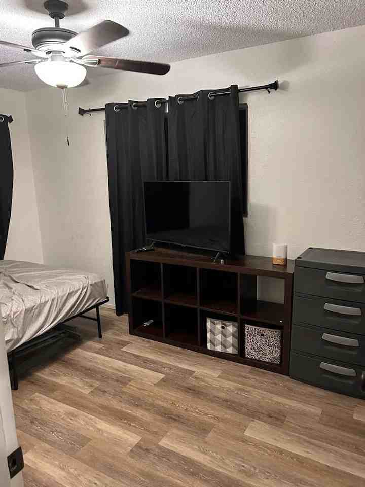 Lahaina-Munoz - Photo 2 of 6