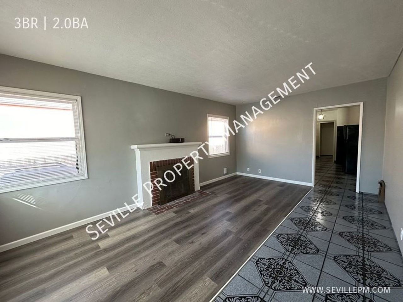 2007 104th Ave - Photo 2 of 21