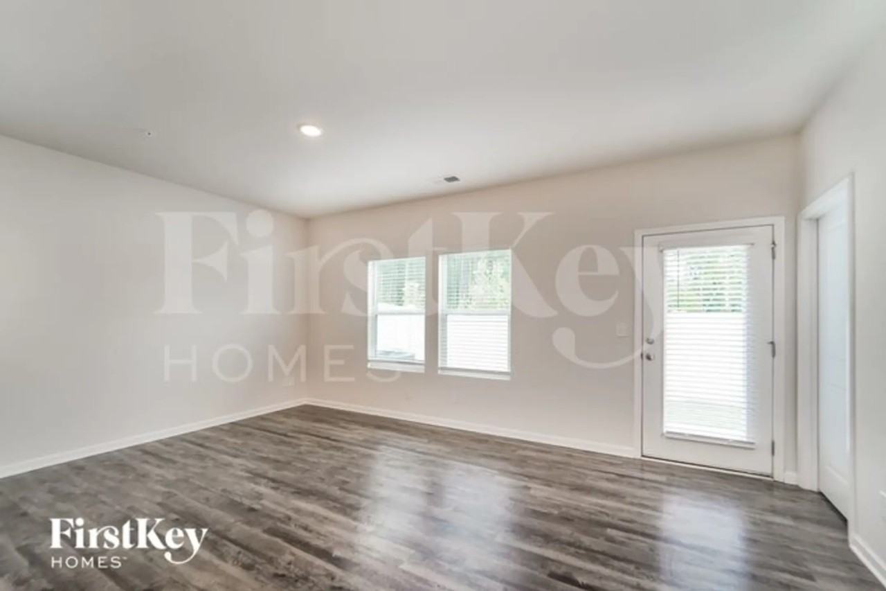 2035 Cypress Village Dr Nw - Photo 3 of 16