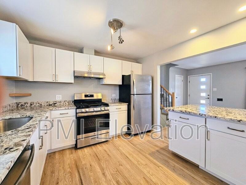 1943 S Wolcott Ct - Photo 3 of 17