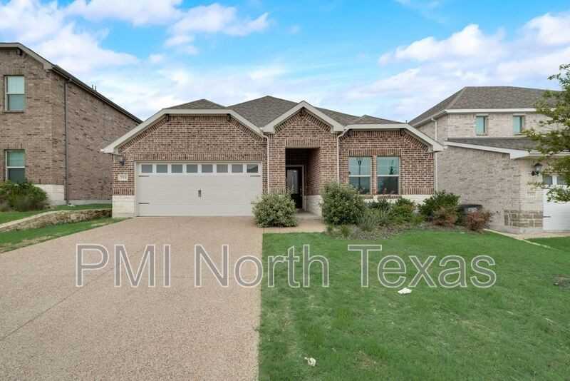 214 Stonehollow Way - Photo 3 of 22