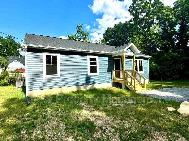 3121 Alvis Ave - Photo 2 of 20